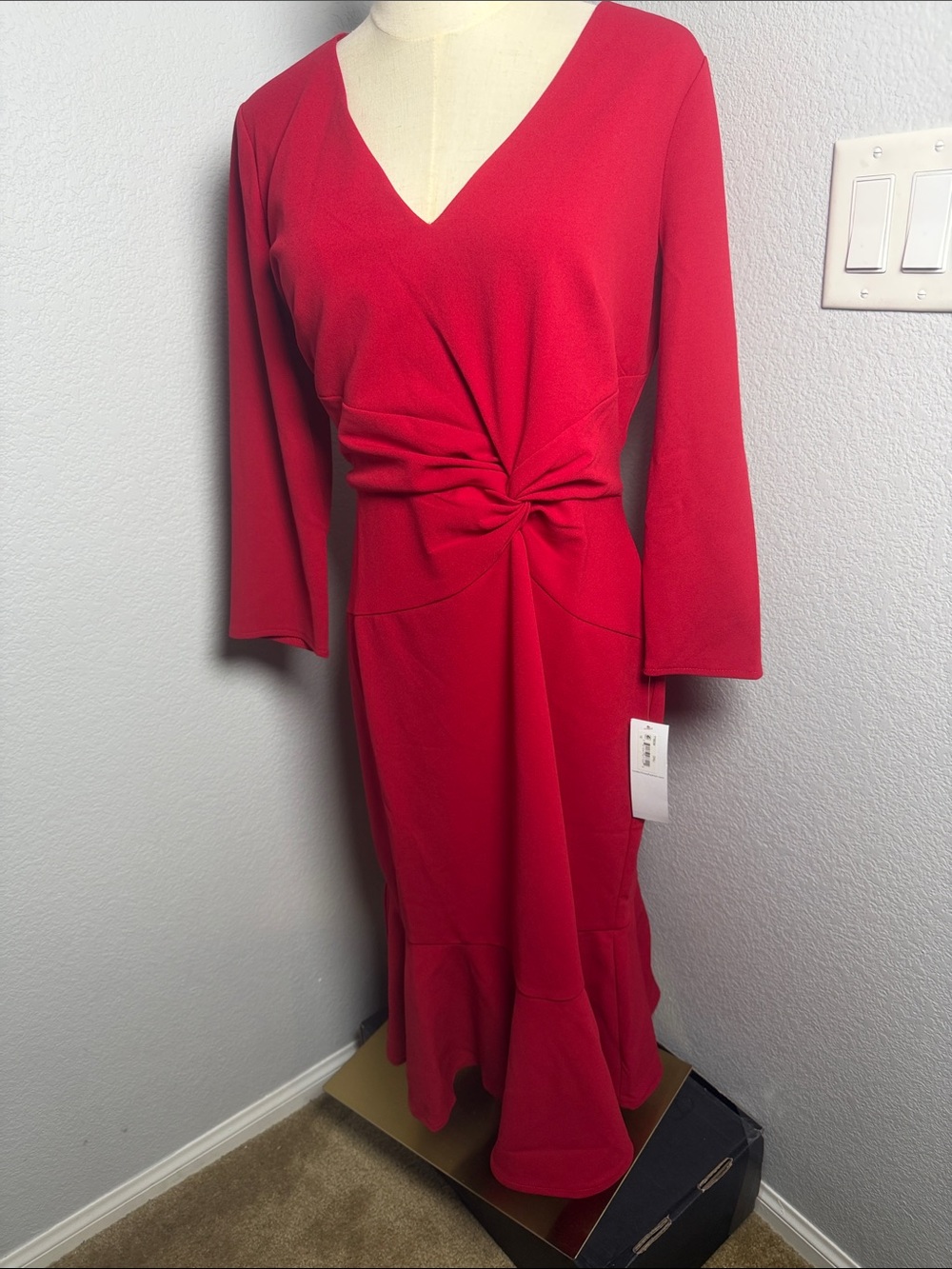 NWT-Women's V-Neck Dress - Flounce Hem, Twist Waist, Elegant Office & Event Wear - Picture 8 of 10